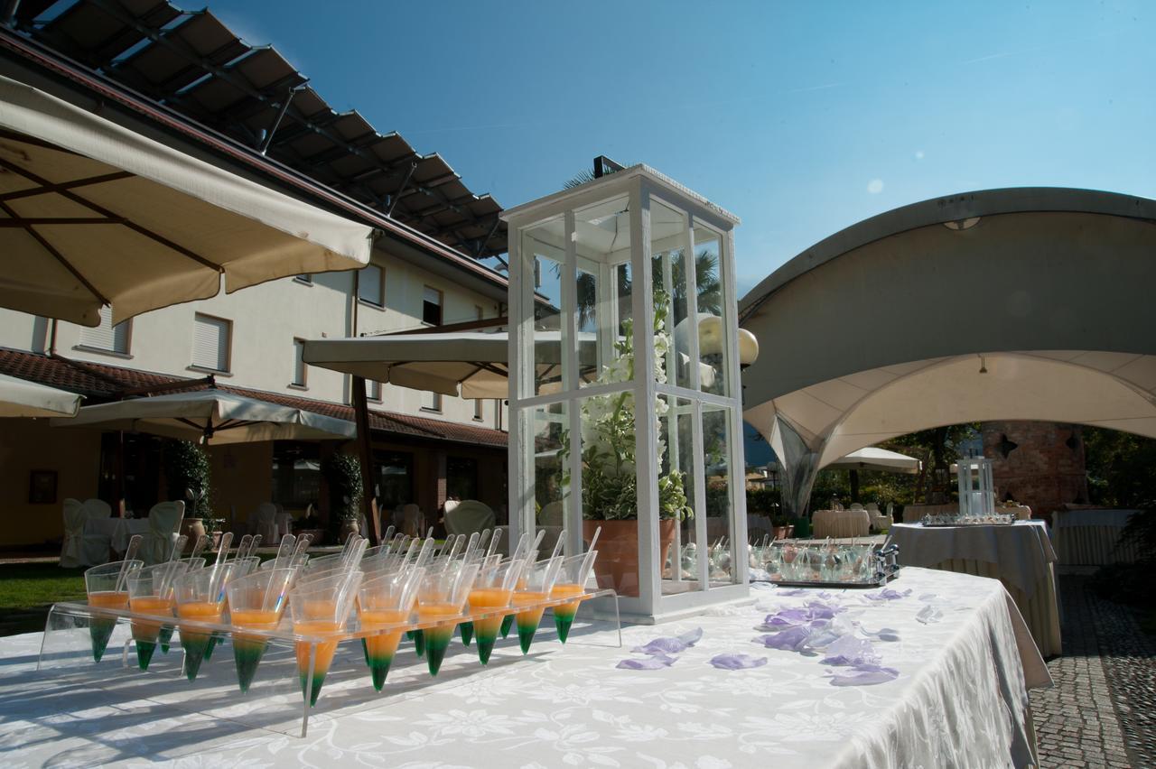 Hotel 2 Magnolie Piancogno Exterior photo